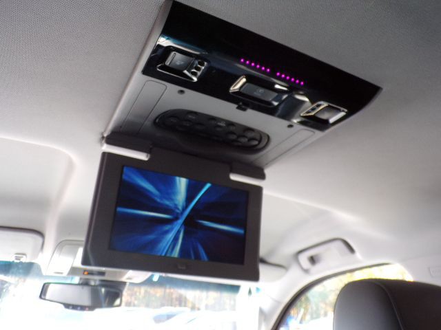 2015 Chevrolet Tahoe Image 7