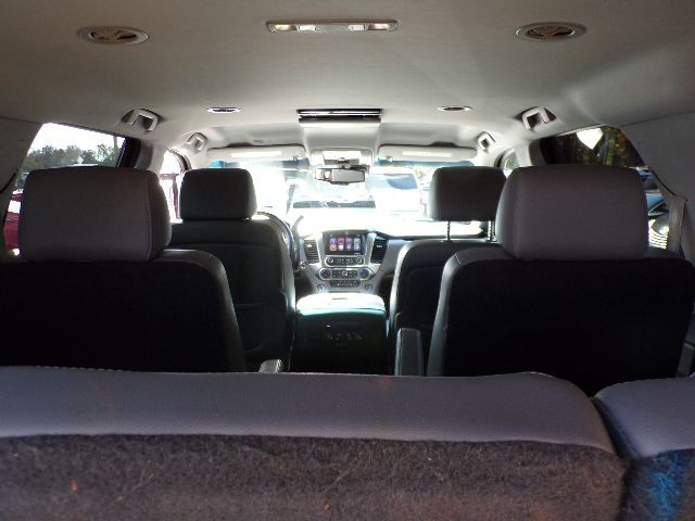 2015 Chevrolet Tahoe Image 8