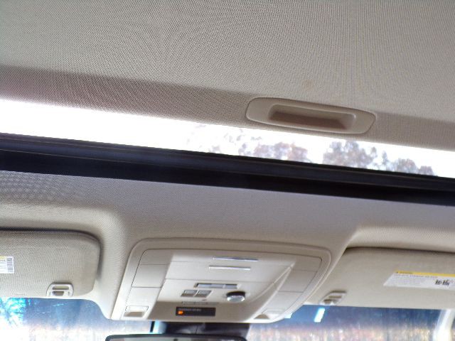 2018 GMC Yukon Image 16