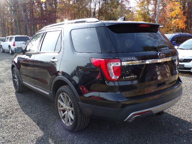 2016 Ford Explorer Image 6