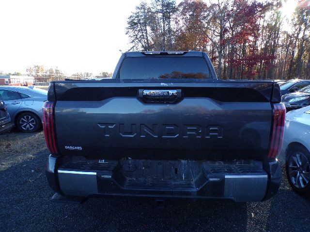 2022 Toyota Tundra Image 5