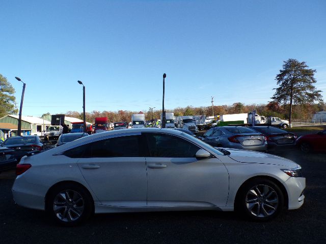 2020 Honda Accord Image 4