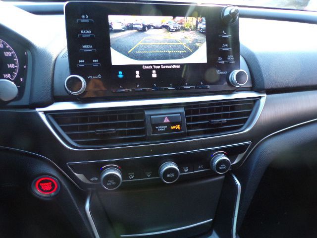 2020 Honda Accord Image 17