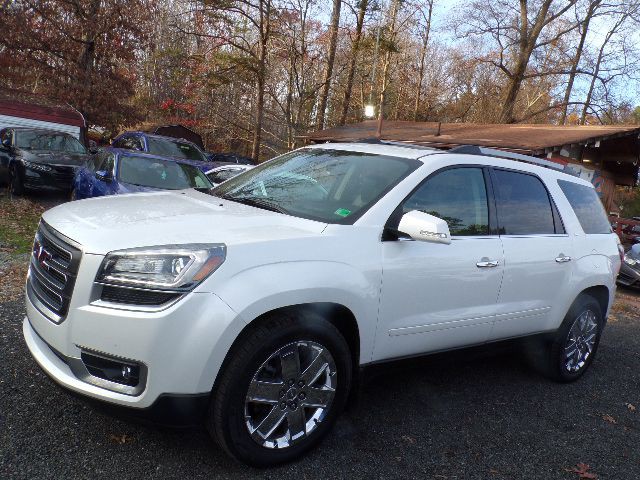 2017 GMC Acadia Image 7