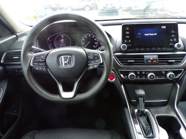 2018 Honda Accord Image 11
