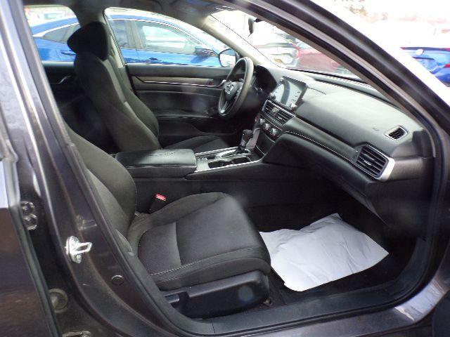 2018 Honda Accord Image 12