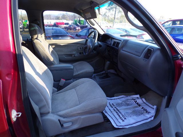 2002 Toyota Tacoma Image 5