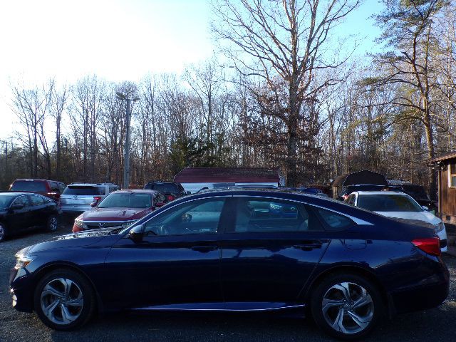 2018 Honda Accord Image 7