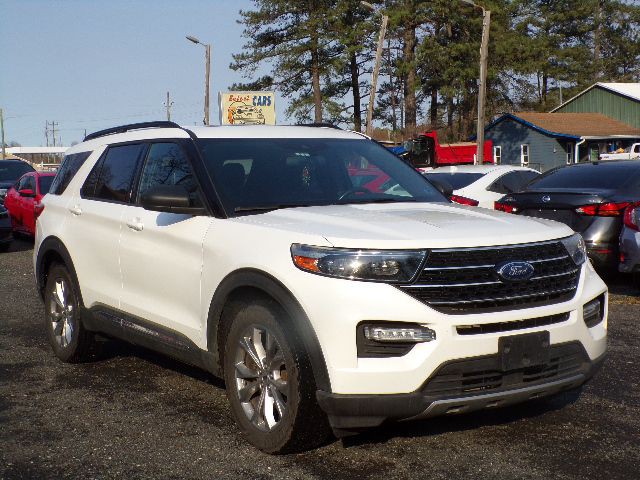 2020 Ford Explorer Image 3