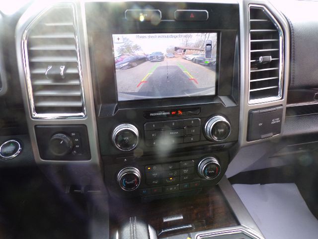 2016 Ford F-150 Image 17