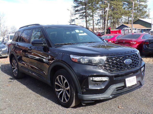 2022 Ford Explorer Image 3