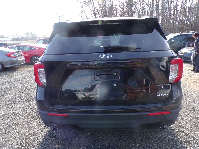 2022 Ford Explorer Image 5