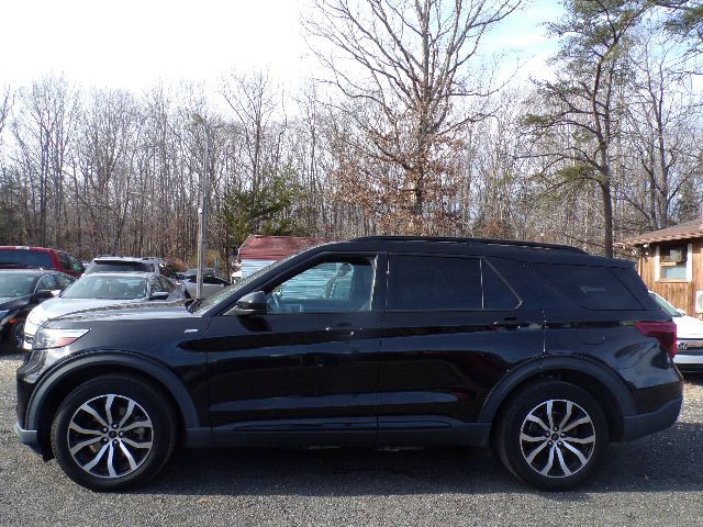 2022 Ford Explorer Image 7