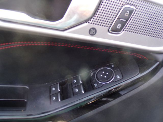 2022 Ford Explorer Image 9