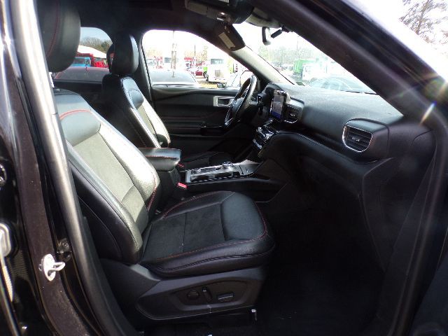 2022 Ford Explorer Image 16