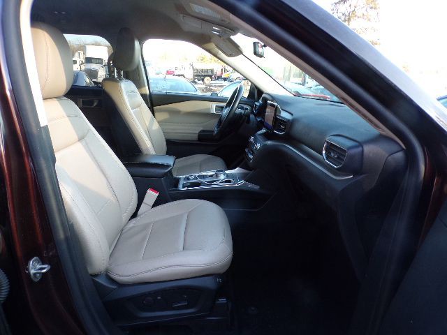 2020 Ford Explorer Image 14