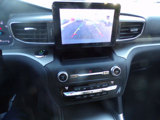 2020 Ford Explorer Image 17