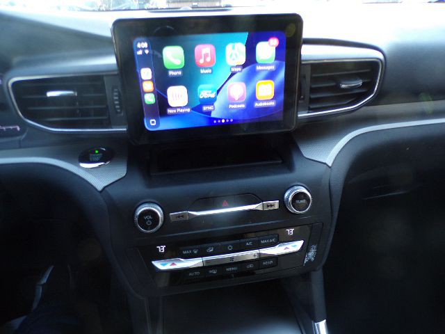 2020 Ford Explorer Image 18