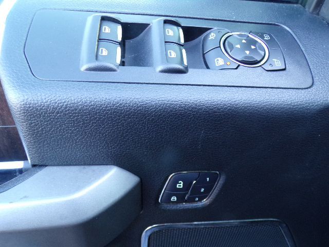 2015 Ford F-150 Image 9