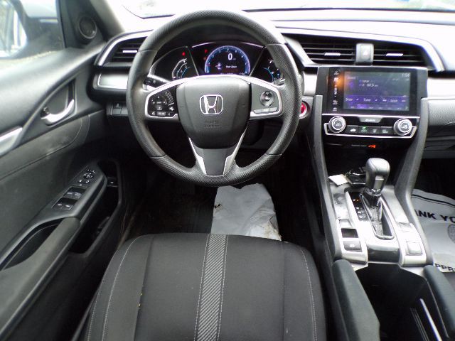 2016 Honda Civic Image 11