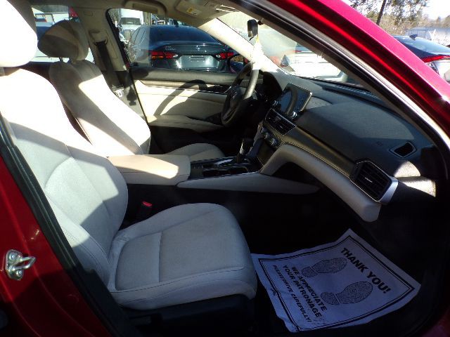 2020 Honda Accord Image 9