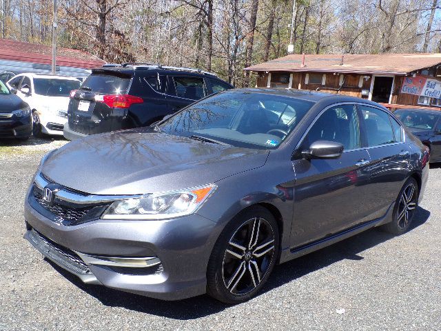 2017 Honda Accord Image 1