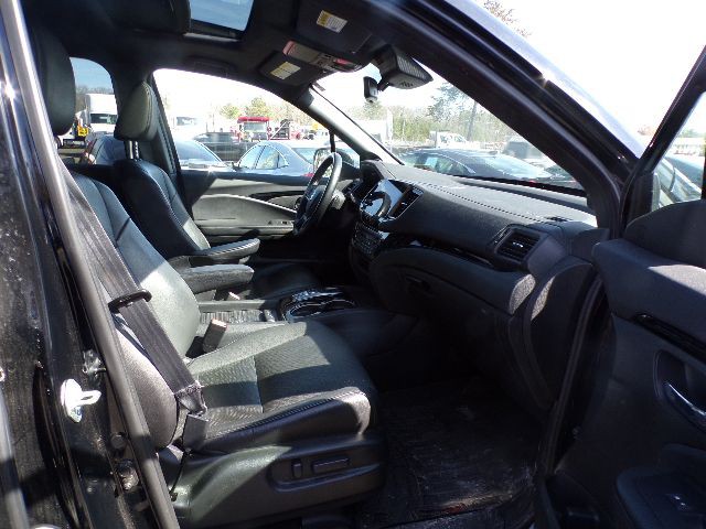 2021 Honda Passport Image 16