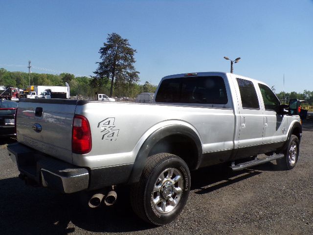 2015 Ford F-250 Image 4