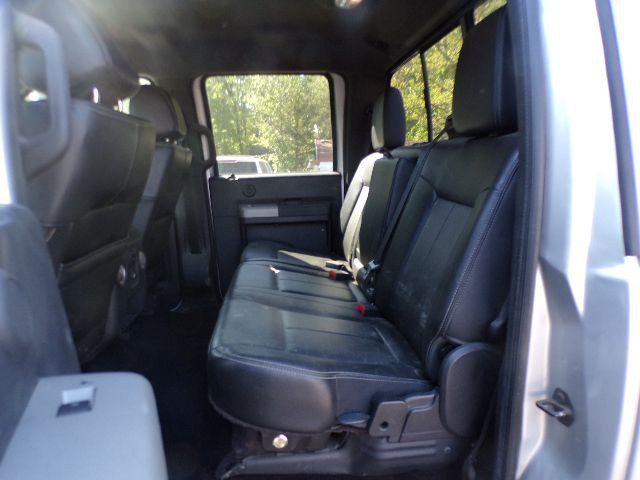 2015 Ford F-250 Image 9