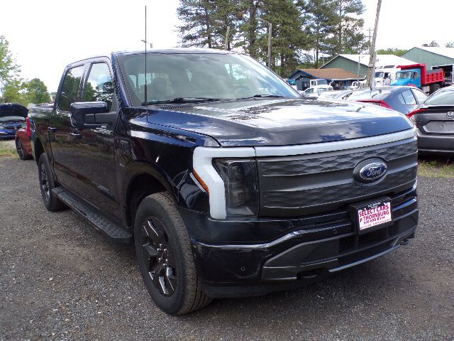 2023 Ford F-150 Image 3
