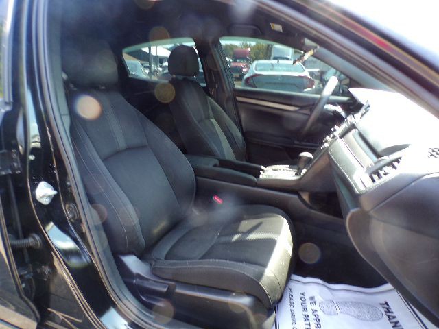 2017 Honda Civic Image 14