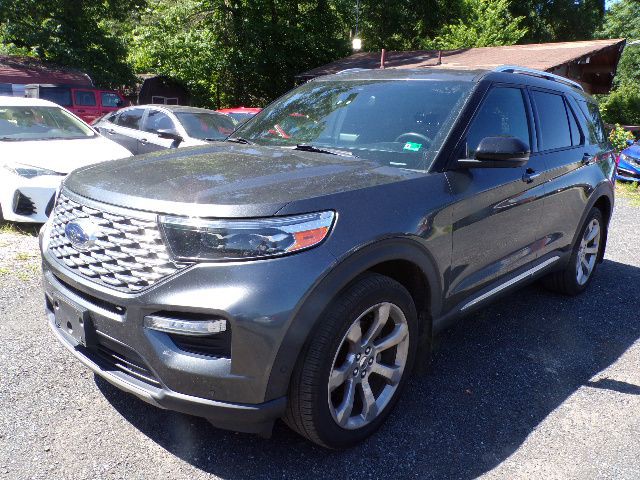 2020 Ford Explorer Image 1