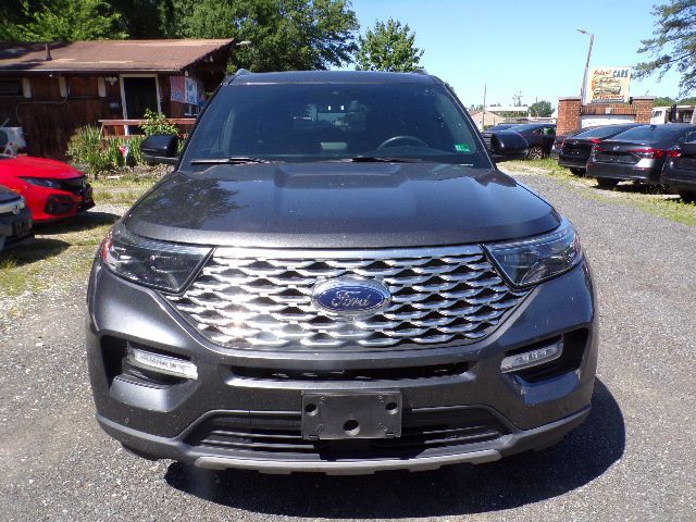 2020 Ford Explorer Image 2