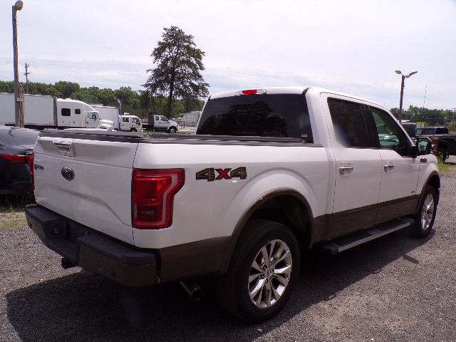 2015 Ford F-150 Image 4