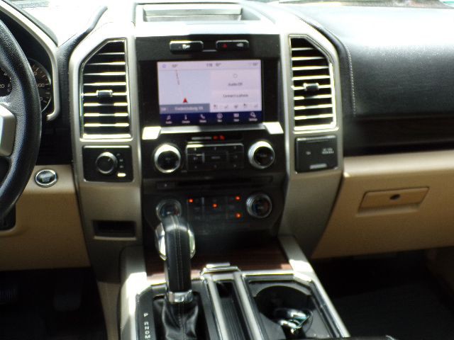 2015 Ford F-150 Image 13
