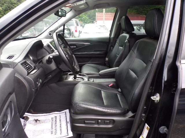 2016 Honda Pilot Image 9