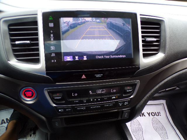 2016 Honda Pilot Image 18