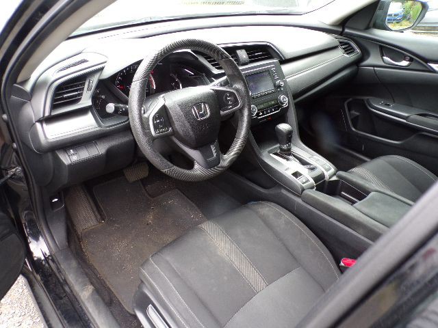2017 Honda Civic Image 8