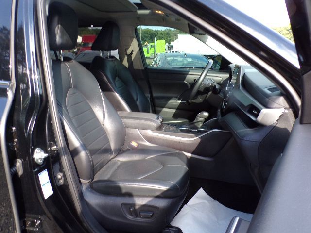2021 Toyota Highlander Image 9