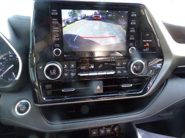 2021 Toyota Highlander Image 19