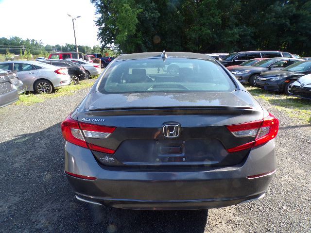 2020 Honda Accord Image 6