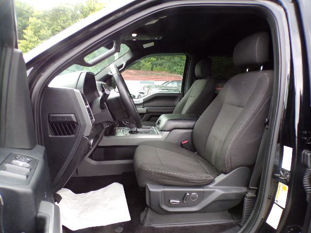 2017 Ford F-150 Image 8