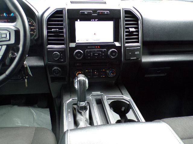 2017 Ford F-150 Image 12