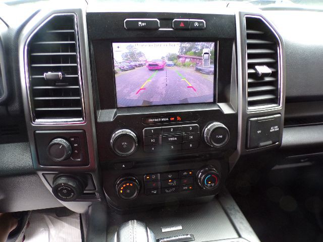 2017 Ford F-150 Image 15
