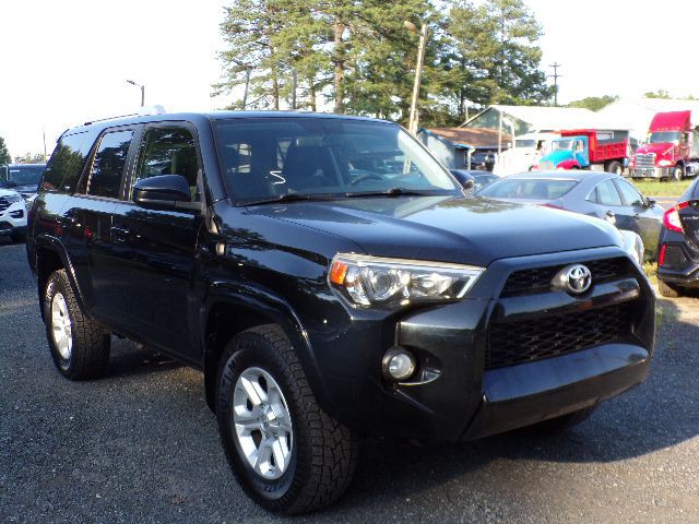 2016 Toyota 4Runner Image 3