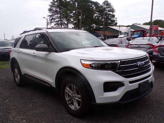 2020 Ford Explorer Image 3