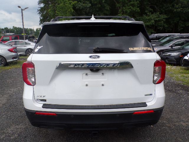2020 Ford Explorer Image 5