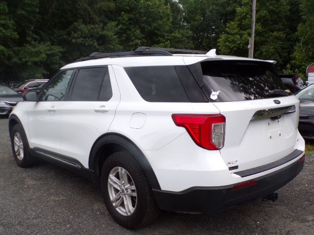 2020 Ford Explorer Image 6