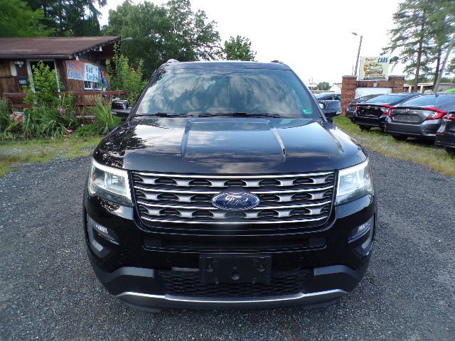 2016 Ford Explorer Image 2