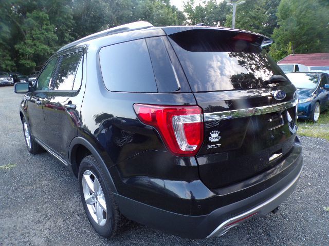 2016 Ford Explorer Image 6